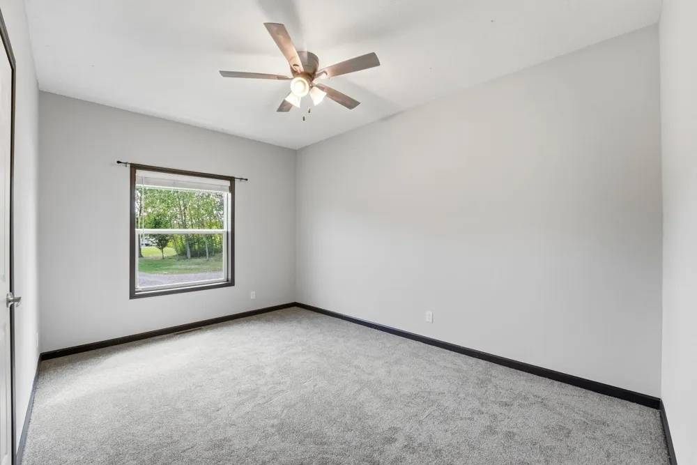 31240 Naples Court NE Cambridge, MN 55008