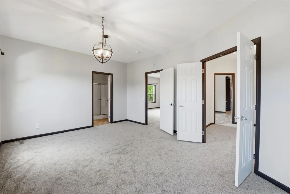 31240 Naples Court NE Cambridge, MN 55008