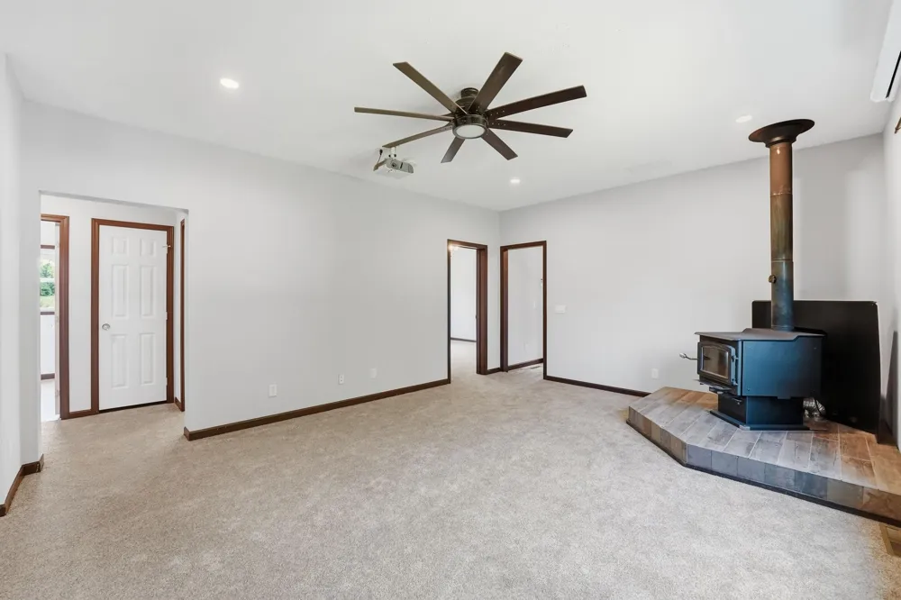 31240 Naples Court NE Cambridge, MN 55008