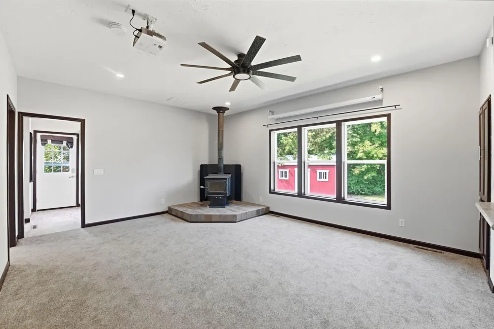 31240 Naples Court NE Cambridge, MN 55008