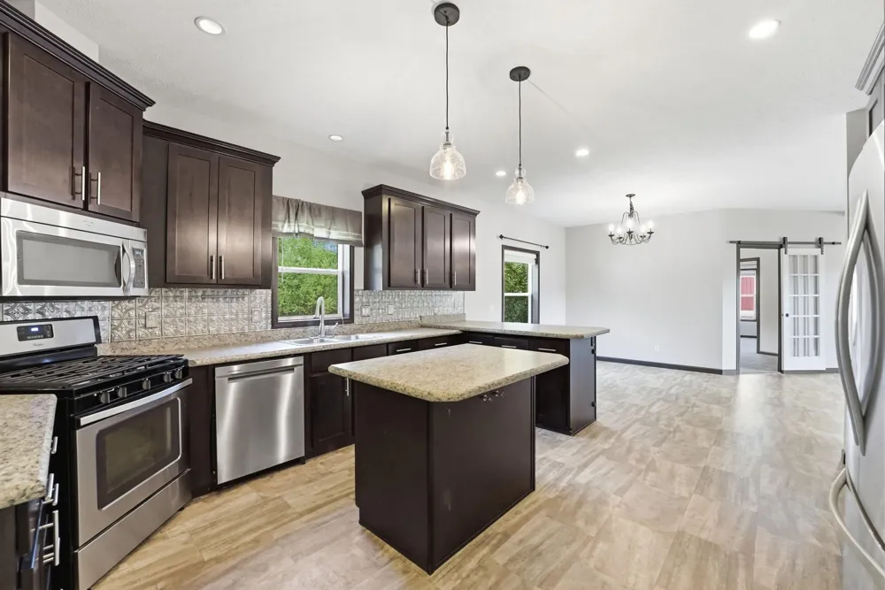 31240 Naples Court NE Cambridge, MN 55008