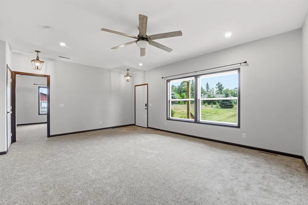 31240 Naples Court NE Cambridge, MN 55008