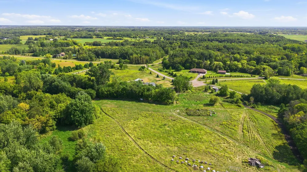 31240 Naples Court NE Cambridge, MN 55008