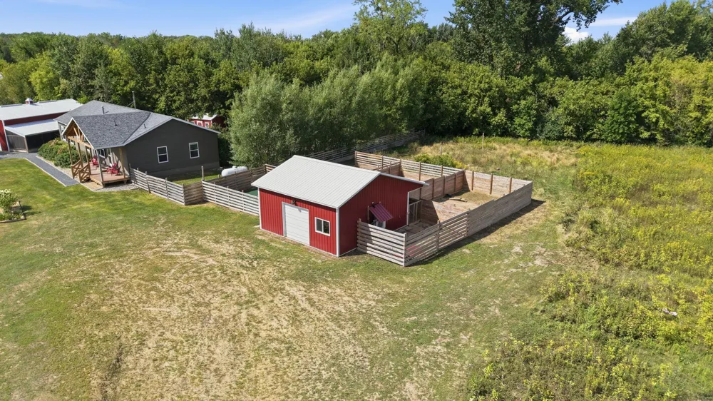 31240 Naples Court NE Cambridge, MN 55008