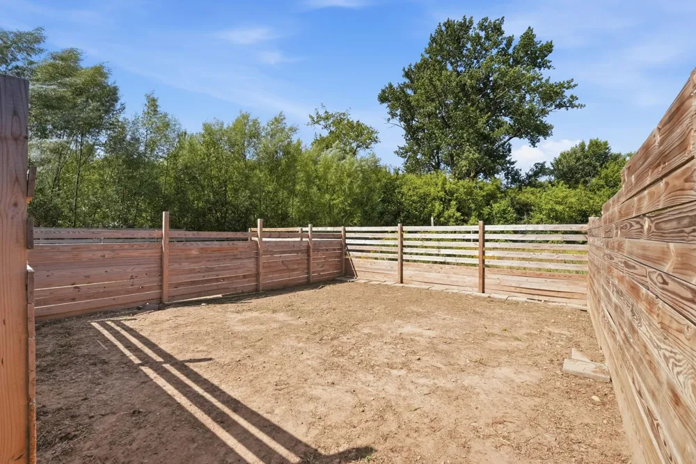 31240 Naples Court NE Cambridge, MN 55008