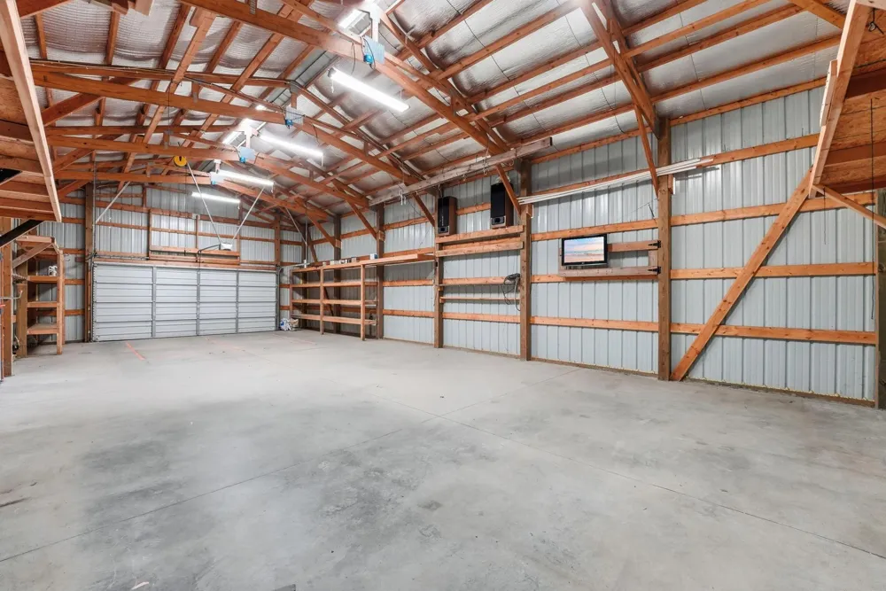 31240 Naples Court NE Cambridge, MN 55008