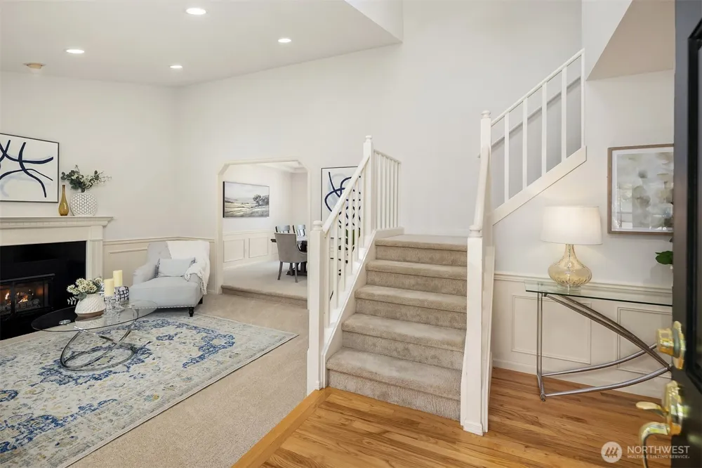 4718 191st Place NE Sammamish, WA 98074