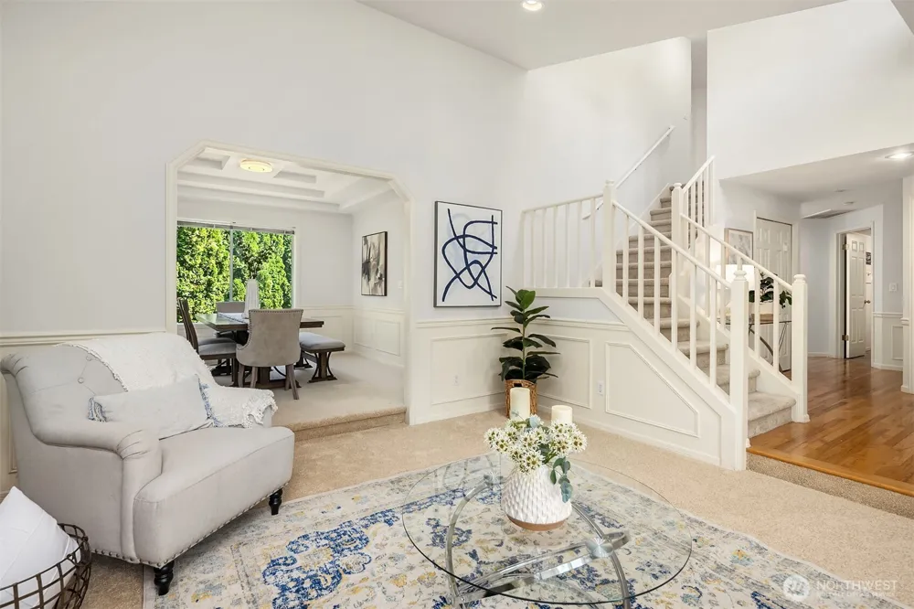 4718 191st Place NE Sammamish, WA 98074