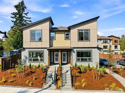 1216 Tacoma Court NE #1