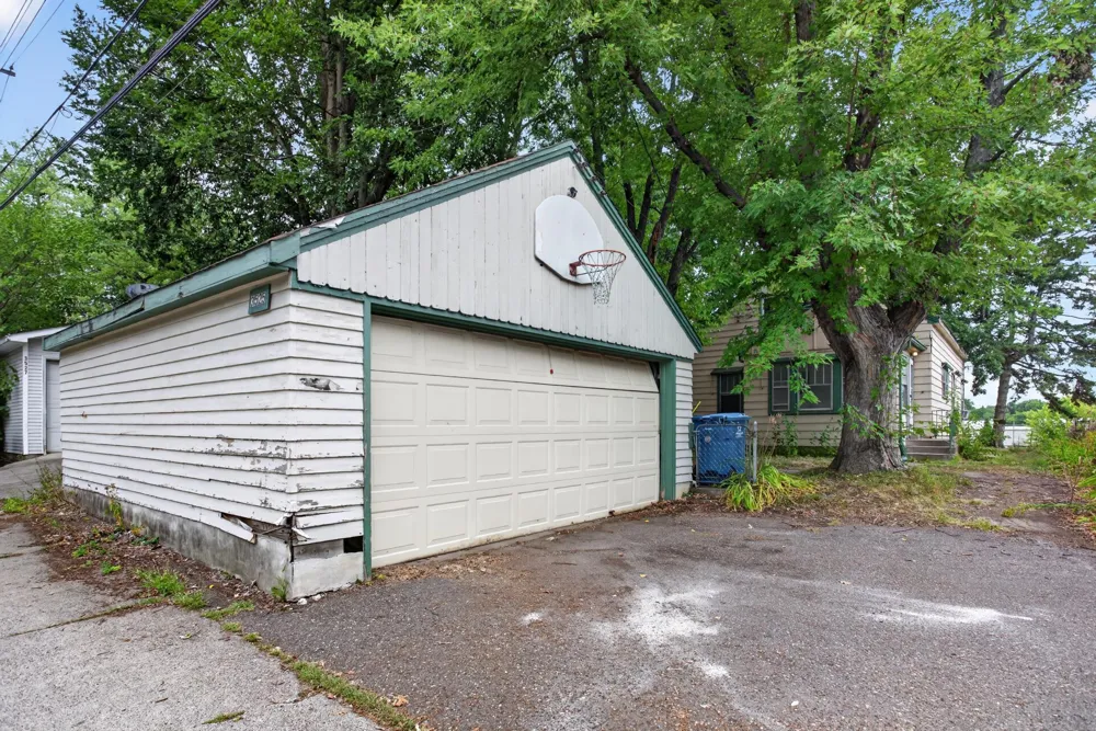 3525 France Avenue Robbinsdale, MN 55422