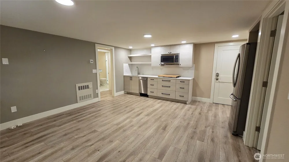 609 13th Avenue W Kirkland, WA 98033