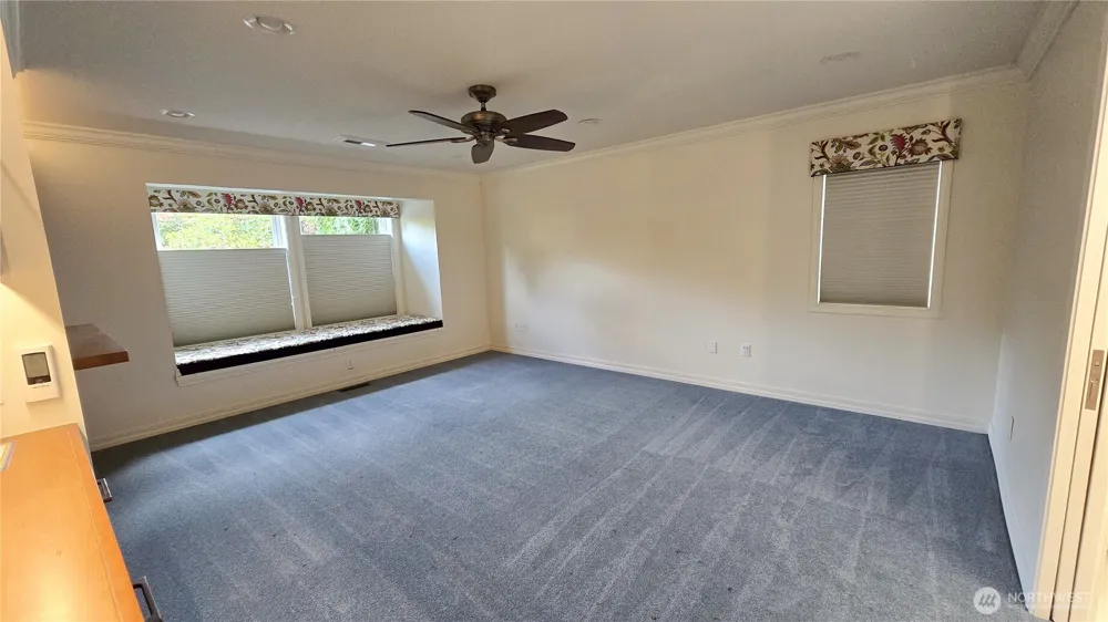 609 13th Avenue W Kirkland, WA 98033