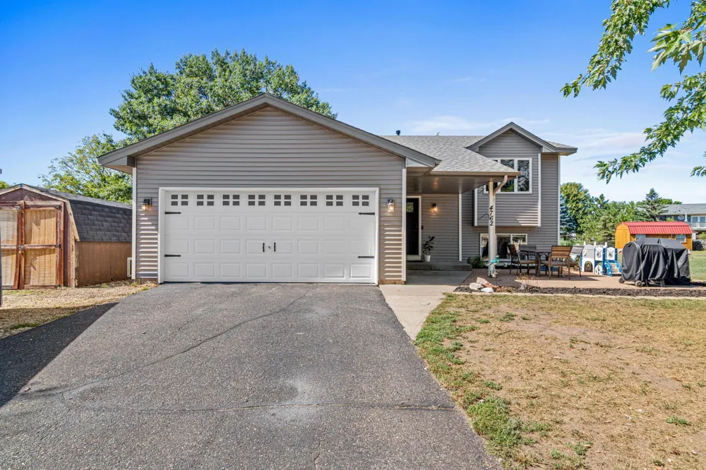 4762 Blanding Court Big Lake, MN 55309