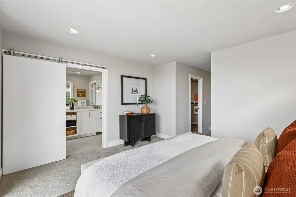 8710 112th Avenue NE Kirkland, WA 98033