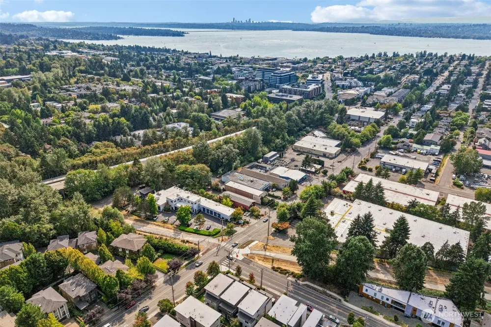 8710 112th Avenue NE Kirkland, WA 98033