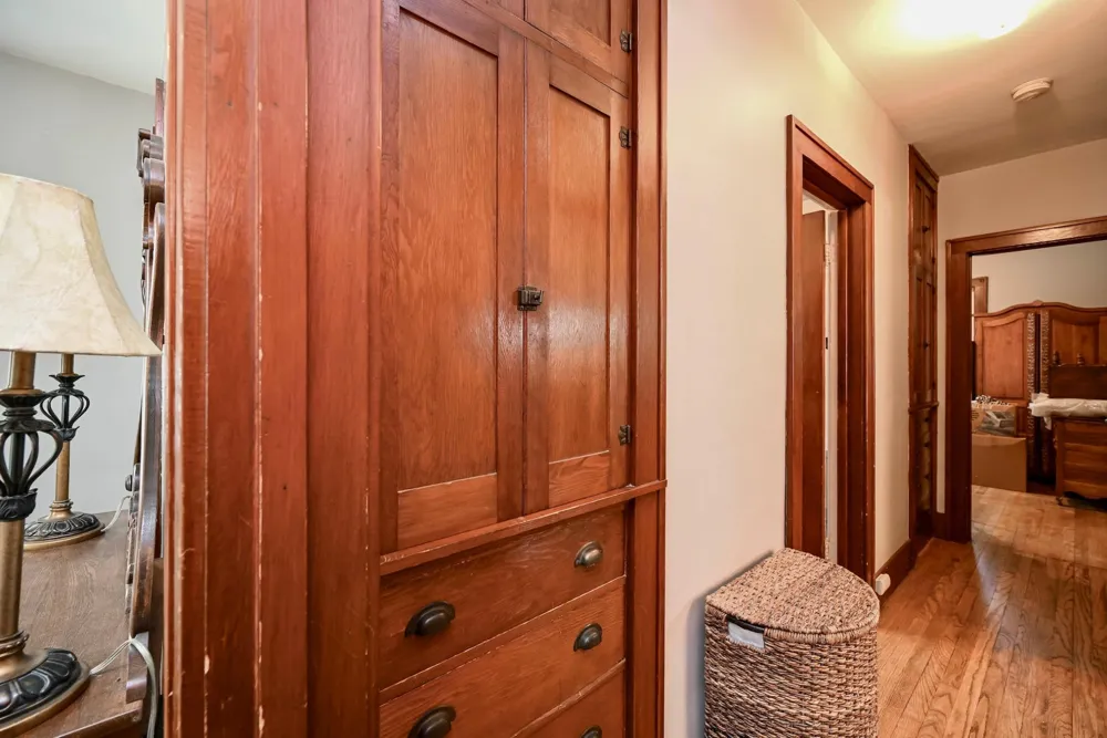 317 E Howard Street Winona, MN 55987