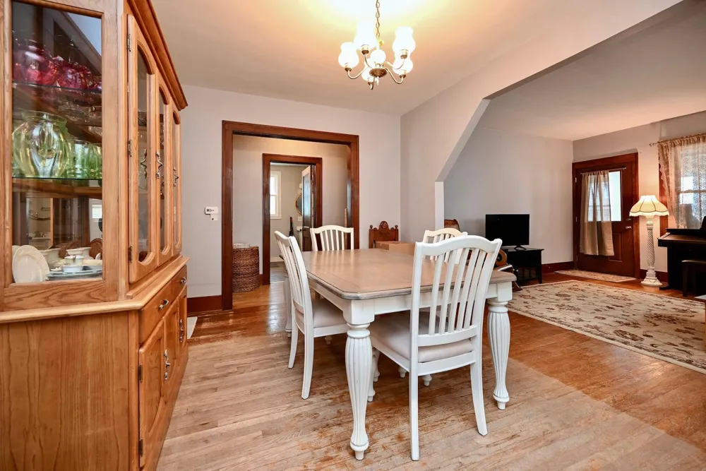 317 E Howard Street Winona, MN 55987