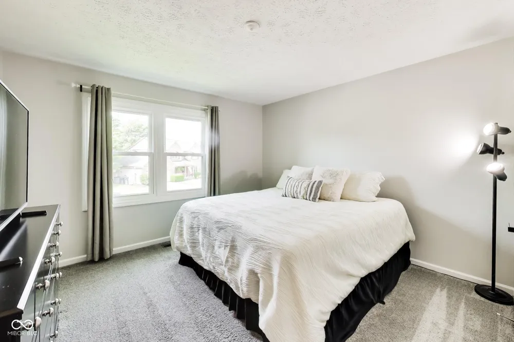 14561 Waverly Drive Carmel, IN 46033