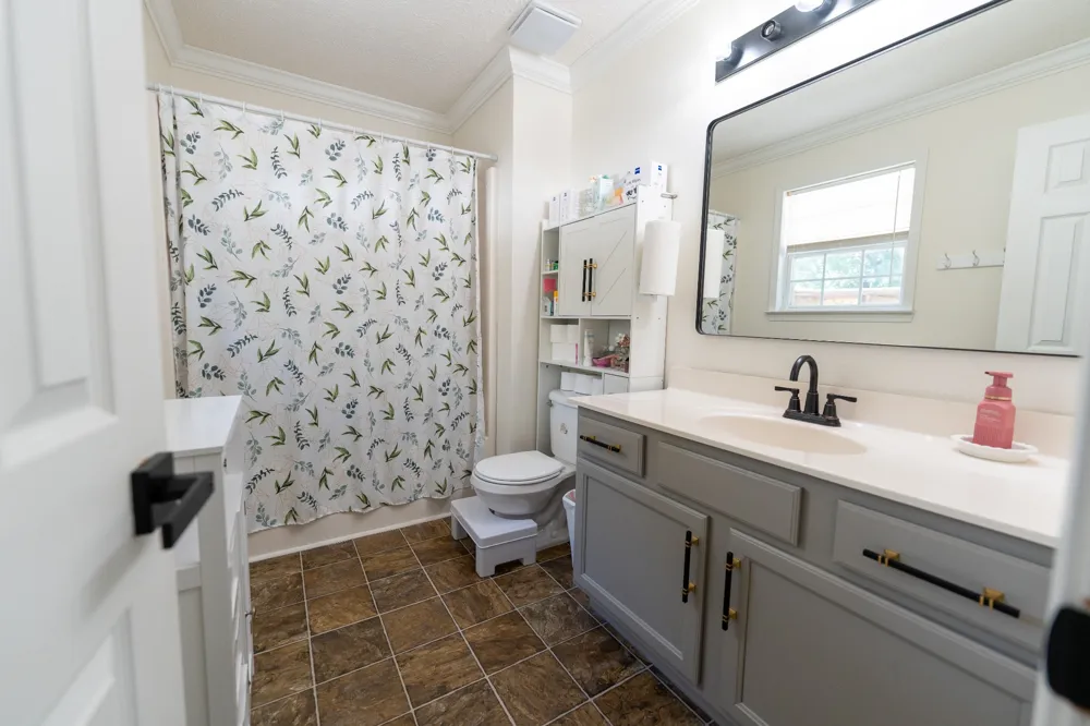 405 Long Creek Dr Christiana, TN 37037