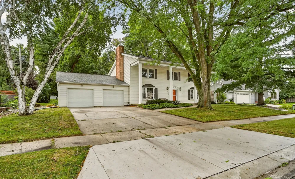 1812 7th Street SW Rochester, MN 55902