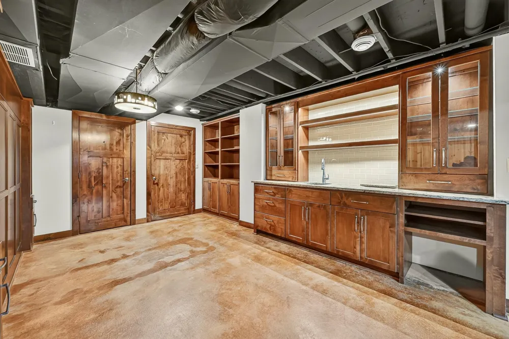 1812 7th Street SW Rochester, MN 55902