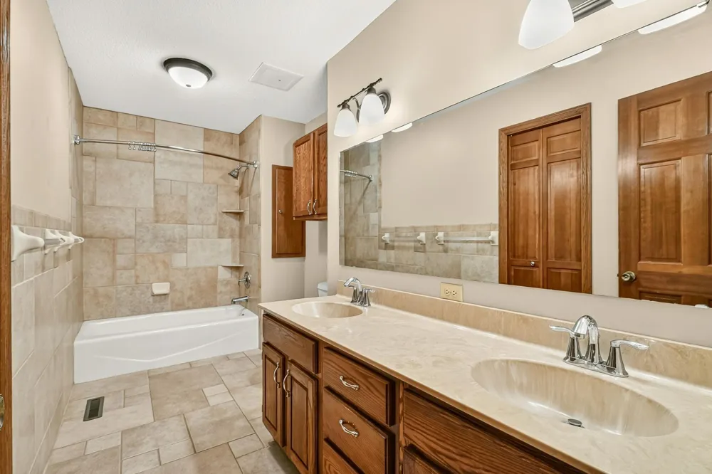 1812 7th Street SW Rochester, MN 55902