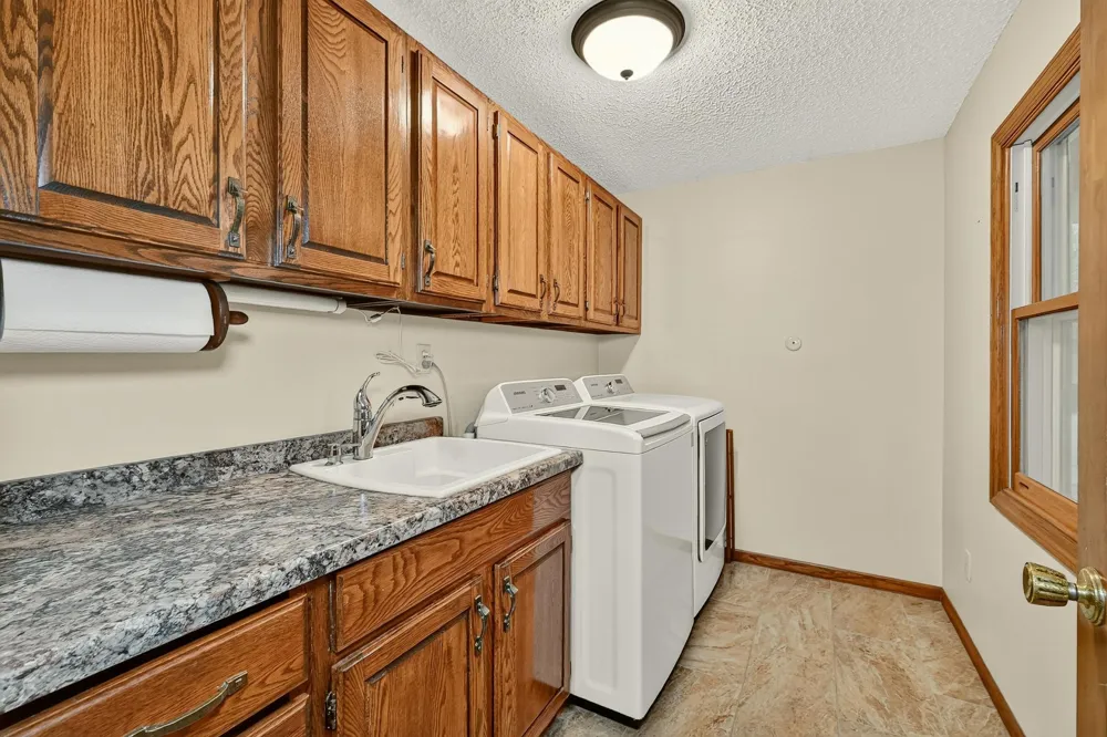 1812 7th Street SW Rochester, MN 55902