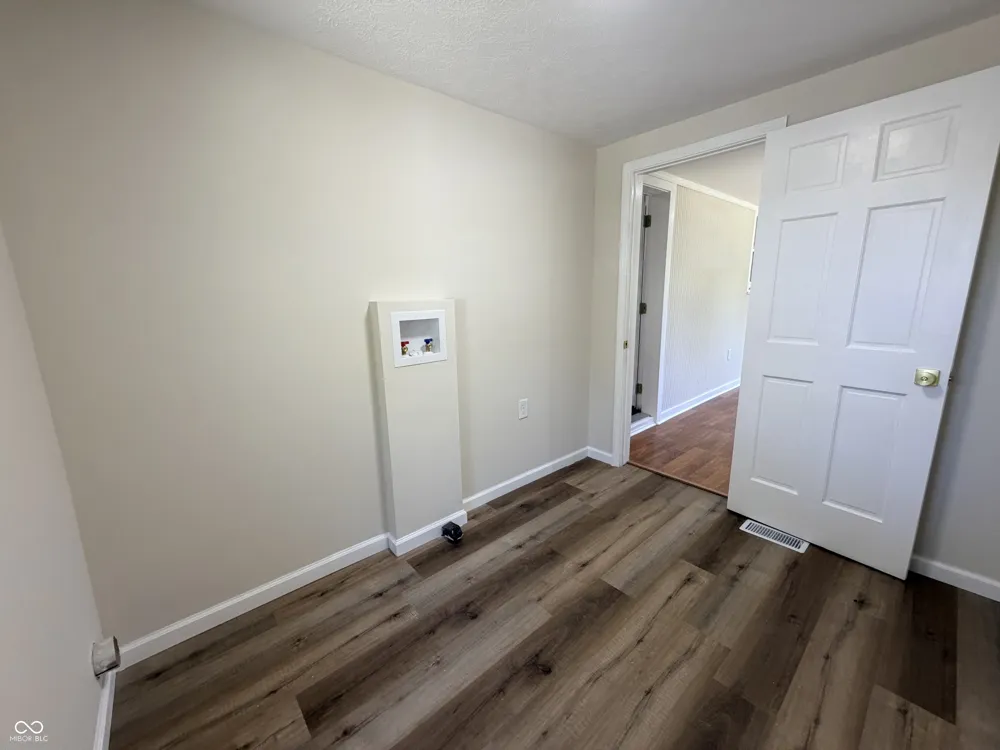 107 E Main Street Darlington, IN 47940