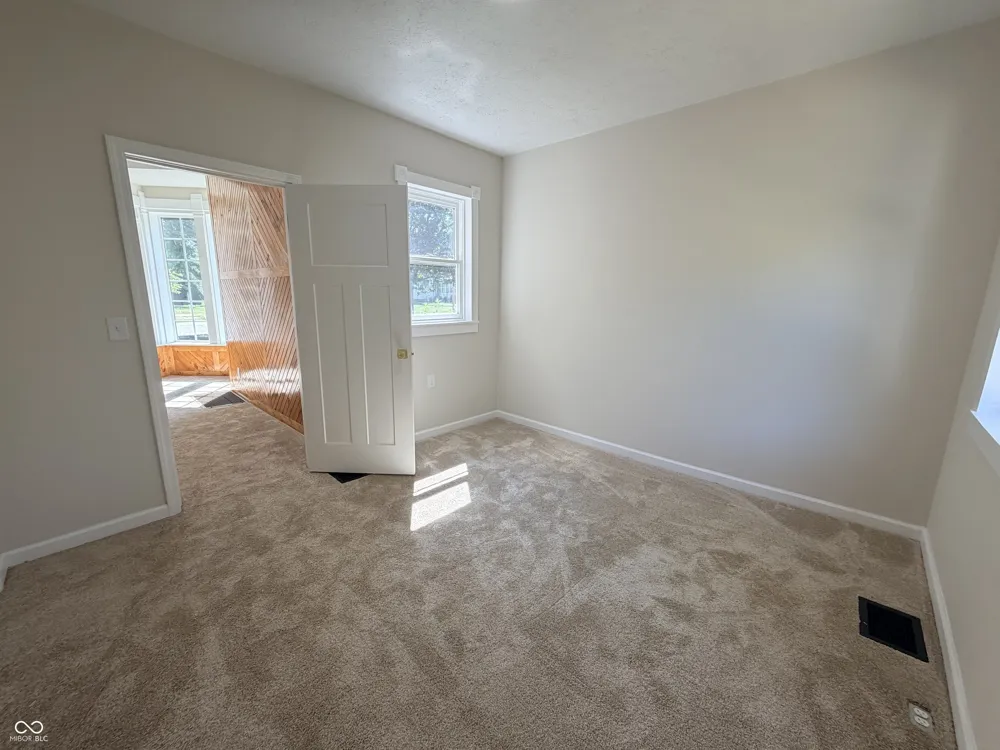 107 E Main Street Darlington, IN 47940