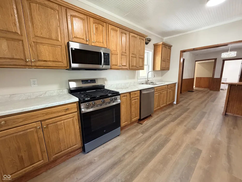 107 E Main Street Darlington, IN 47940