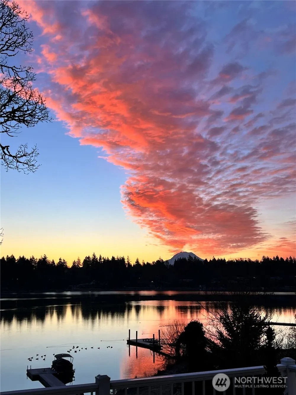 11621 Gravelly Lake Drive SW Lakewood, WA 98499