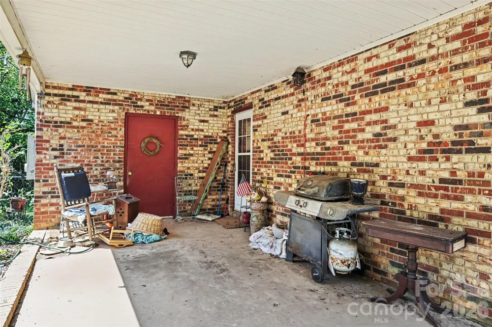 3751 Branding Iron Drive Gastonia, NC 28052