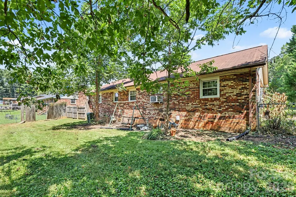 3751 Branding Iron Drive Gastonia, NC 28052