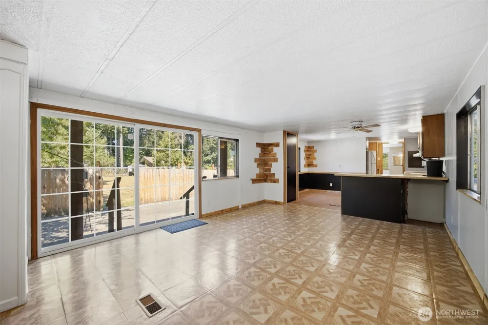 8372 Juniper Lane Maple Falls, WA 98266