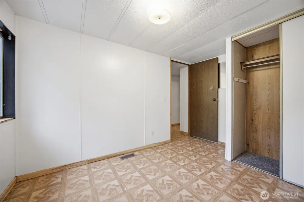 8372 Juniper Lane Maple Falls, WA 98266