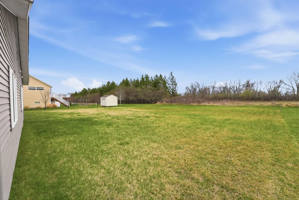 1504 Jasmine Drive Alexandria, MN 56308