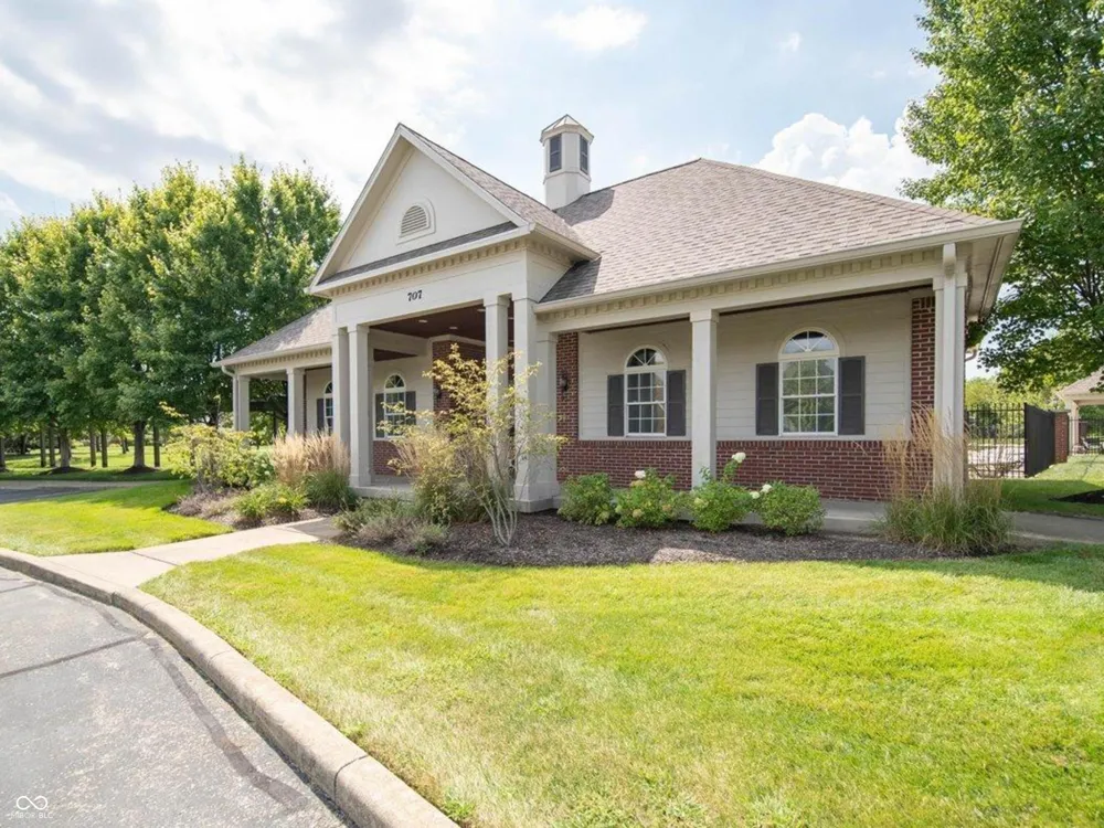 16111 Matlock Circle Westfield, IN 46074