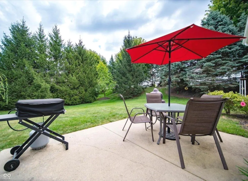 16111 Matlock Circle Westfield, IN 46074