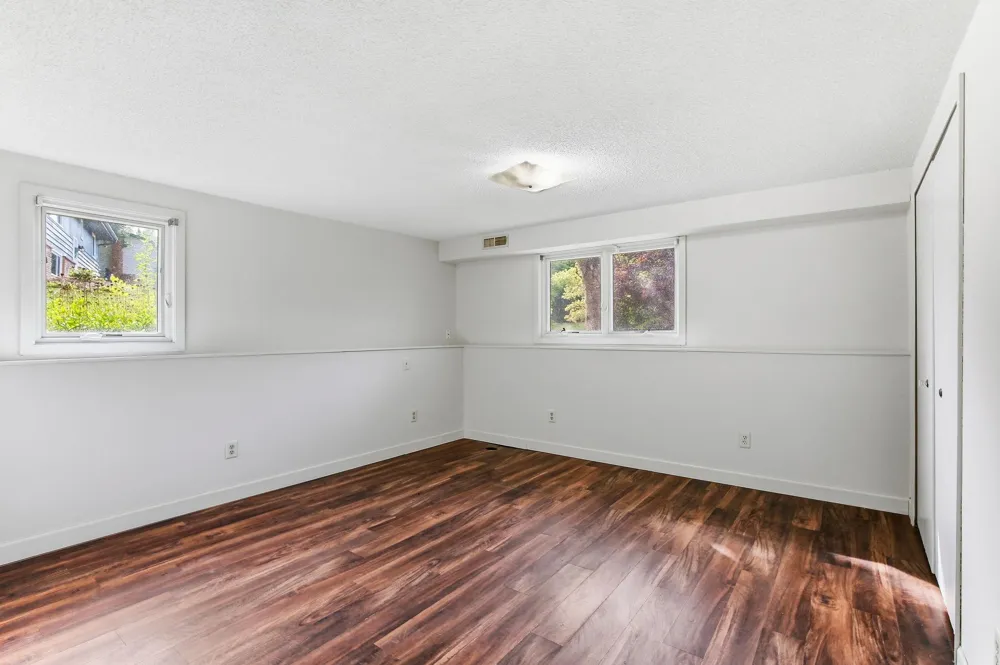 13121 Upton Avenue S Burnsville, MN 55337