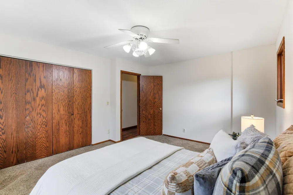 13121 Upton Avenue S Burnsville, MN 55337