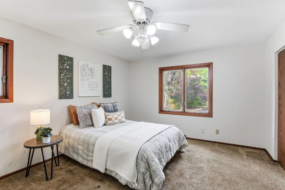 13121 Upton Avenue S Burnsville, MN 55337
