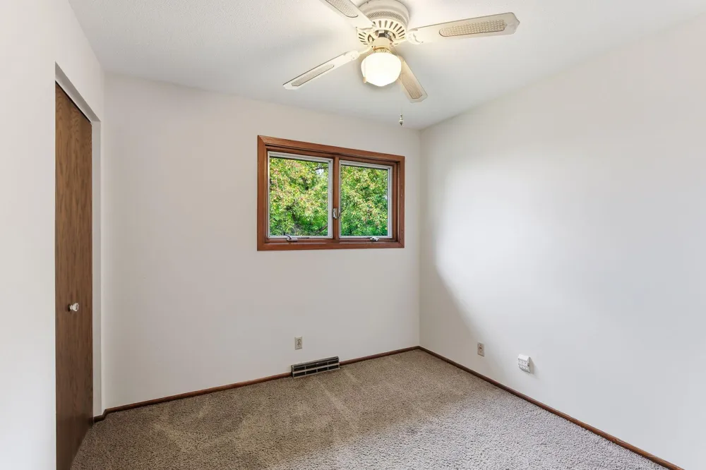 13121 Upton Avenue S Burnsville, MN 55337