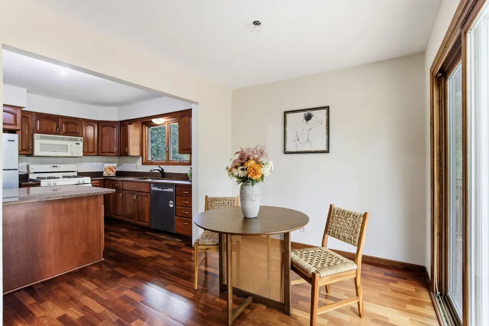 13121 Upton Avenue S Burnsville, MN 55337