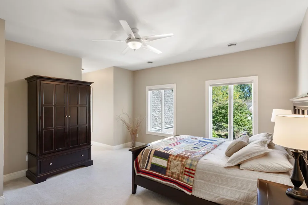 12100 Grandview Terrace Apple Valley, MN 55124