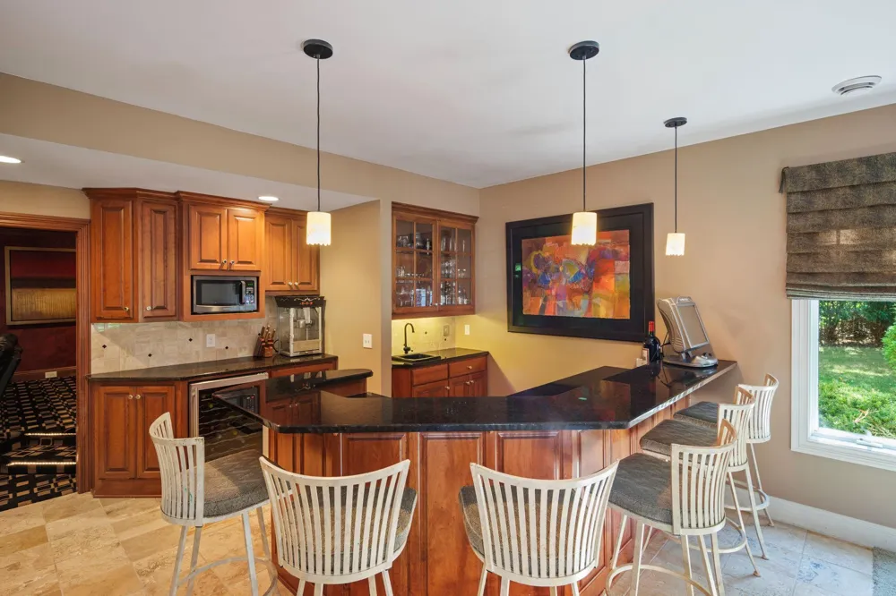 12100 Grandview Terrace Apple Valley, MN 55124