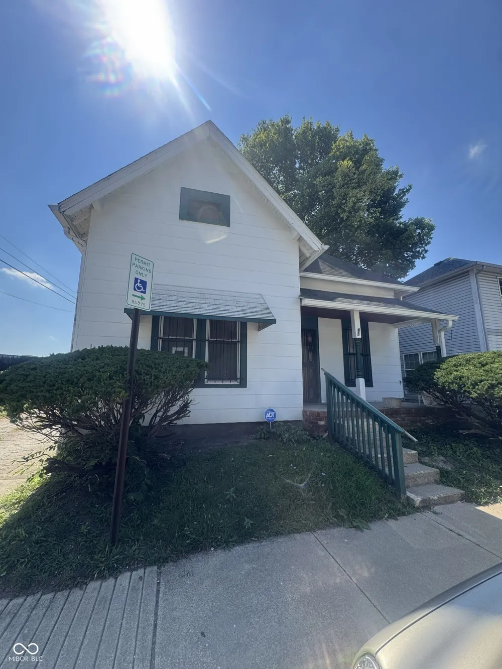43 W 35th Street W Indianapolis, IN 46208