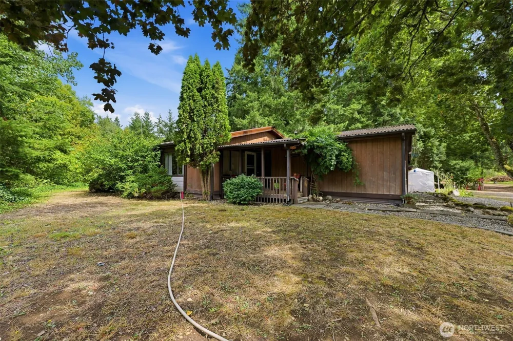 35505 37th Avenue S Roy, WA 98580