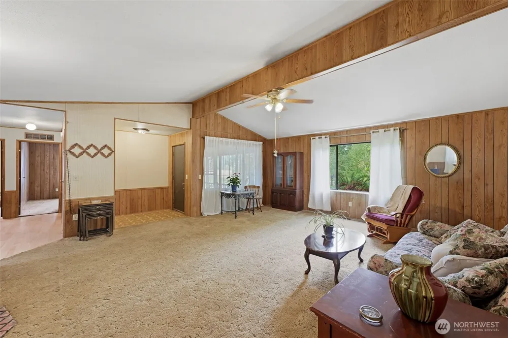 35505 37th Avenue S Roy, WA 98580