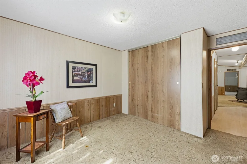 35505 37th Avenue S Roy, WA 98580