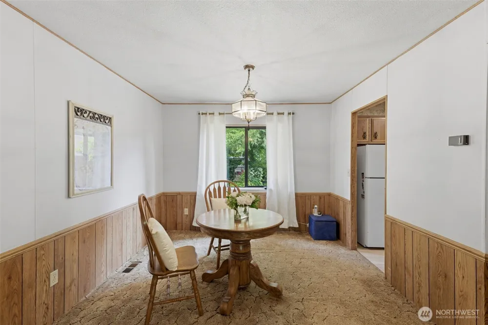 35505 37th Avenue S Roy, WA 98580